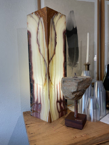 Onyx Pillar Light