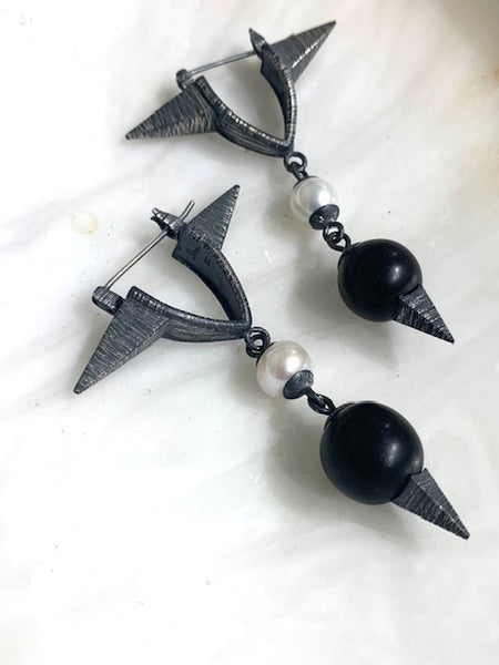 Wood Pearls Cone Earrings