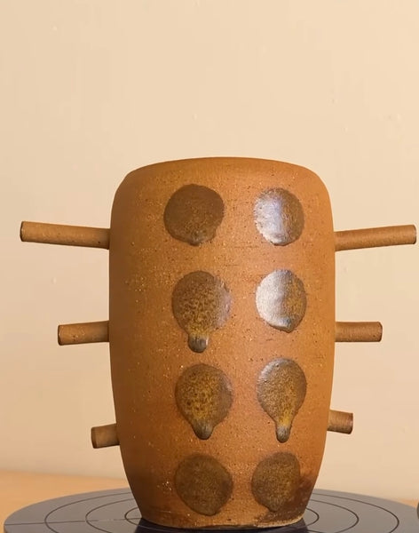 Side Pedestal Textured Vase