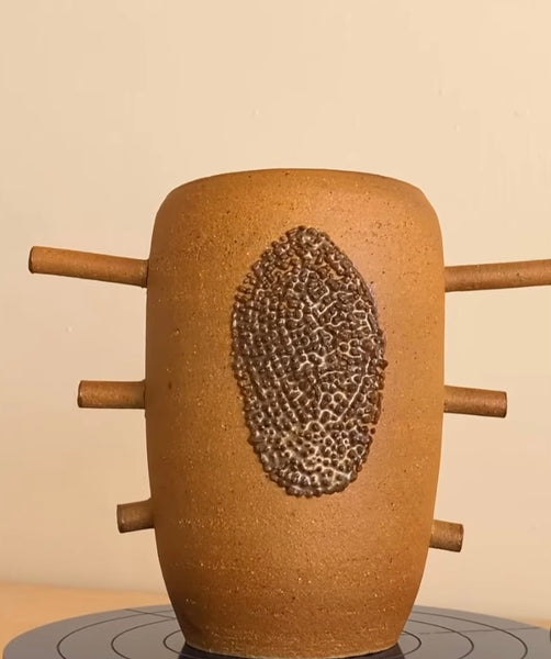 Side Pedestal Textured Vase