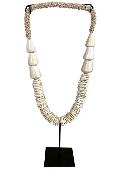 Riba Shell Necklace