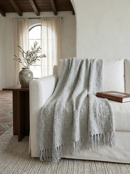 Cozy Cotton Boucle Fringe Throw
