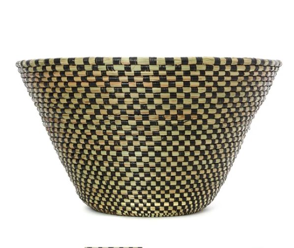 Black Checkerboard Funnel Basket