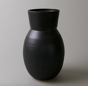 Large Deco Vase in Iron Black