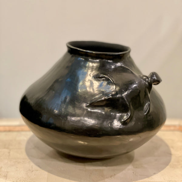 Black Mexican Pottery With Reptile